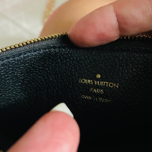 Authentic Louis Vuitton Empriente Wallet - Picture 2 of 6